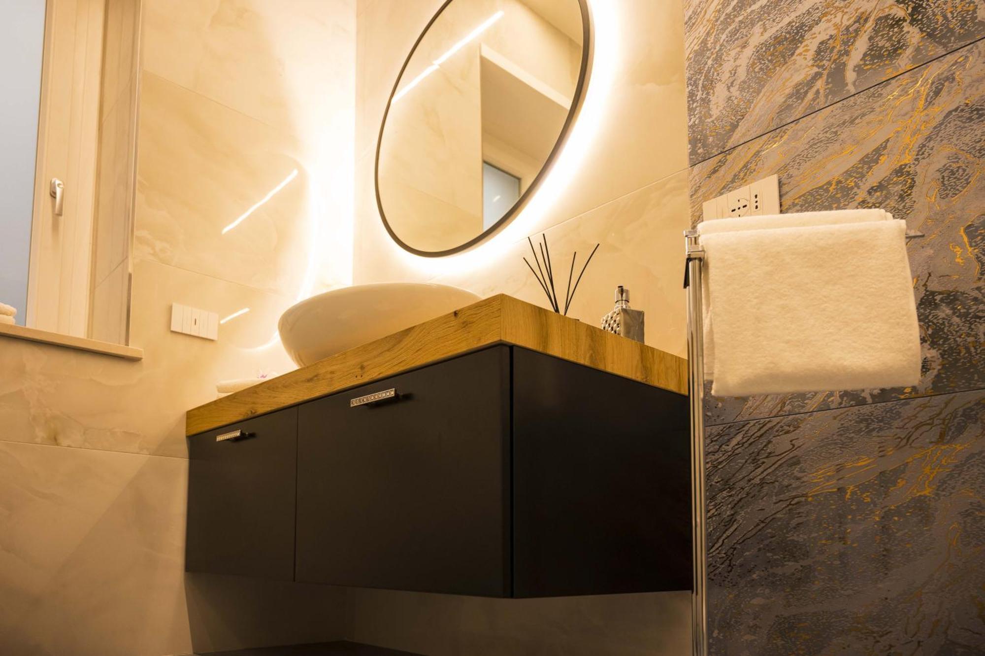 Panvinio 25 Apartment - Royal Welcome Верона Экстерьер фото
